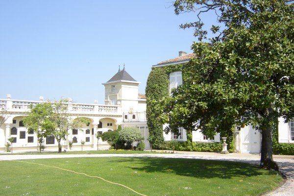 Ophorus Tours - Medoc Wine Immersion Full day Bordeaux Vineyard Tour