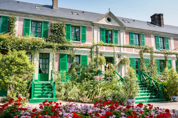 Ophorus Tours - Brushstrokes & Beauty: Private Giverny Gardens Shore Excursion from Rouen