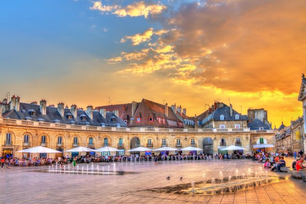 Ophorus Tours - Explore Dijon's Medieval Streets & Must-See Sights: Private Walking Tour