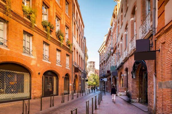 Ophorus Tours - Transfers from Toulouse